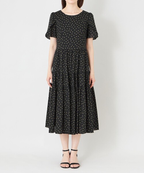 TO BE CHIC(トゥー ビー シック)の「ウェーブローン エアリーティアードドレス(ワンピース・レディース・ブラック/ライトブルー/チャコールグレー・40)」の7枚目の写真