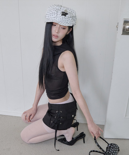 41PRAY（サイルプレイ）の「Draped Mesh Hoodie Sleeveless / Black（Tシャツ/カットソー・レディース・ブラック・OS）」の8枚目の写真