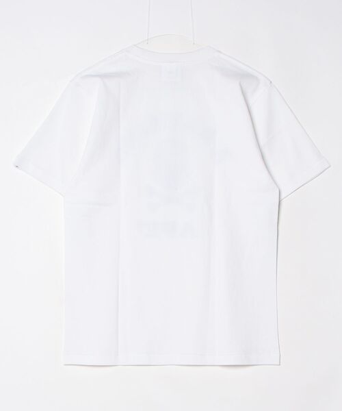 A BATHING APE(アベイシングエイプ)の「APE CROSSBONE COLLEGE TEE(Tシャツ/カットソー・メンズ・ブラック/ブルー/ホワイト/ピンク・SMALL/X-LARGE/LARGE/MEDIUM/XX-LARGE)」の9枚目の写真