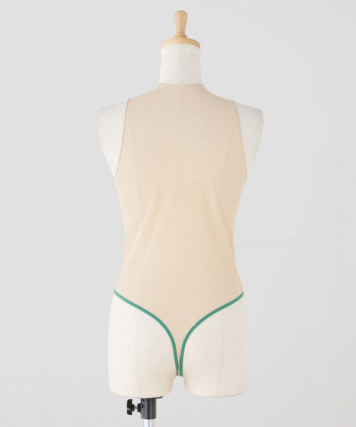overneath(オーバーニース)の「OVERNEATH BODYSUIT089:ボディスーツ(その他トップス・レディース・ベージュ・MEDIUM)」の9枚目の写真
