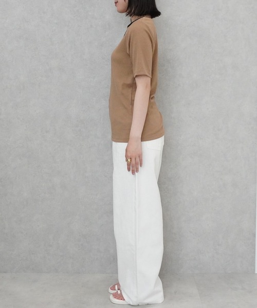 SELECT LEVERY(セレクトリベリー)の「配色ヘンリーネックTシャツ(Tシャツ/カットソー・レディース・チャコール/アイボリー/モカ/ブラック・MEDIUM)」の10枚目の写真