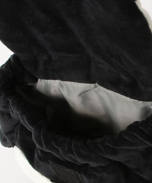 CHUMS（チャムス）の「チャムス CHUMS Fluffy Booby Issho Mochi Ruck Sack（バックパック/リュック・キッズ・その他・ONE SIZE）」の4枚目の写真