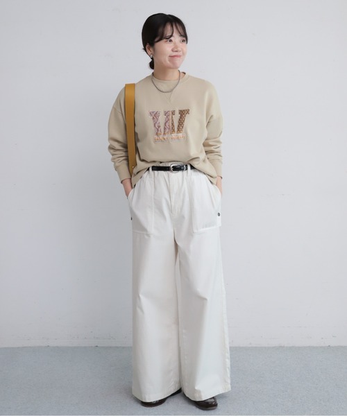 NOMBRE IMPAIR（ノンブルアンペール）の「ロゴワッペン付き裏毛　クルーネックプルオーバー（Tシャツ/カットソー・レディース・ベージュ/キャメル・FREE）」の7枚目の写真
