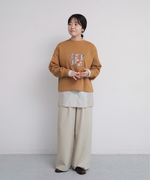 NOMBRE IMPAIR（ノンブルアンペール）の「ロゴワッペン付き裏毛　クルーネックプルオーバー（Tシャツ/カットソー・レディース・ベージュ/キャメル・FREE）」の12枚目の写真
