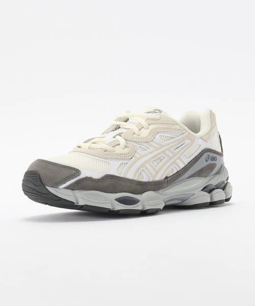 ASICS(アシックス)の「ASICS / アシックス GEL-NYC / 1203A383(スニーカー・メンズ・アイボリー・26.5cm/26cm/28cm/27.5cm/27cm)」の2枚目の写真
