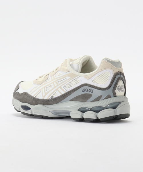 ASICS(アシックス)の「ASICS / アシックス GEL-NYC / 1203A383(スニーカー・メンズ・アイボリー・26.5cm/26cm/28cm/27.5cm/27cm)」の3枚目の写真