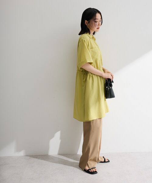 Green Parks(グリーンパークス)の「ウエストリボンミディ丈ワンピース(シャツワンピース・レディース・ベージュ/グリーン系その他3/ブルー系その他6/ブラック/ブラウン系その他4・FREE)」の16枚目の写真