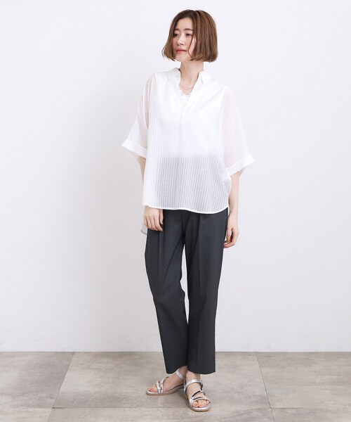 grove(グローブ)の「【洗濯機◎・体型カバー】ON/OFF使える、シアースキッパーシャツ(シャツ/ブラウス・レディース・オフホワイト/ブルー/ブラウン系その他/ブラック・02)」の21枚目の写真