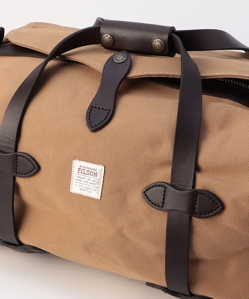 FILSON(フィルソン)の「FILSON/フィルソン Small Rugged Twill Duffle Bag/ラグドツイル ダッフルバッグ スモール(ボストンバッグ・メンズ・ブラウン/オリーブ・ONE SIZE)」の8枚目の写真