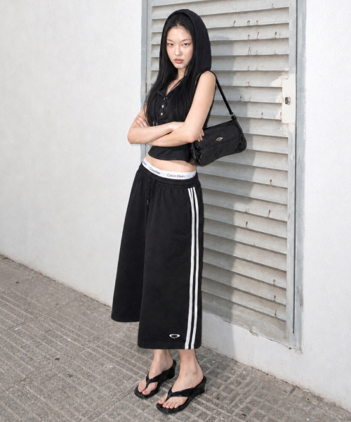 SCALLYWAG（スカリーワグ）の「ロングバミューダライン トレーニングショーツ[ブラック]（その他パンツ・レディース・その他・LARGE/MEDIUM）」の10枚目の写真