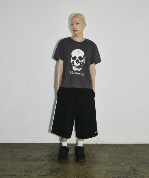 SCALLYWAG（スカリーワグ）の「ロングバミューダライン トレーニングショーツ[ブラック]（その他パンツ・レディース・その他・LARGE/MEDIUM）」の4枚目の写真