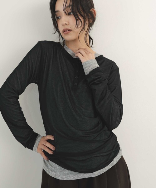 hellam(へラム)の「シアーヘンリーレイヤードトップス(Tシャツ/カットソー・レディース・ネイビー/ブラック/アイボリー/ブラウン・FREE)」の5枚目の写真