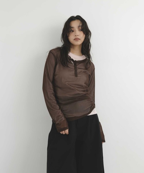 hellam(へラム)の「シアーヘンリーレイヤードトップス(Tシャツ/カットソー・レディース・ネイビー/ブラック/アイボリー/ブラウン・FREE)」の16枚目の写真