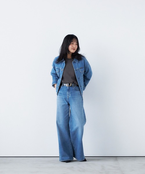YANUK(ヤヌーク)の「バギーストレート"MARY"(デニムパンツ・レディース・サックスブルー・24inch/23inch/22inch/21inch/27inch/26inch/25inch)」の2枚目の写真