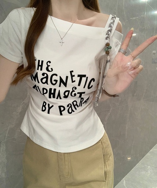 Girly Doll(ガーリードール)の「ワンショルダーロゴプリントTシャツ(Tシャツ/カットソー・レディース・グレー/ホワイト・FREE)」の11枚目の写真