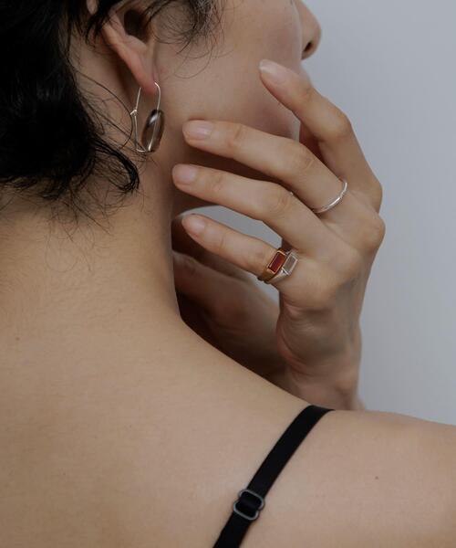 SMELLY(スメリー)の「SMELLY so’ smoky quartz pinky ring(リング・レディース・シルバー系その他・4)」の4枚目の写真