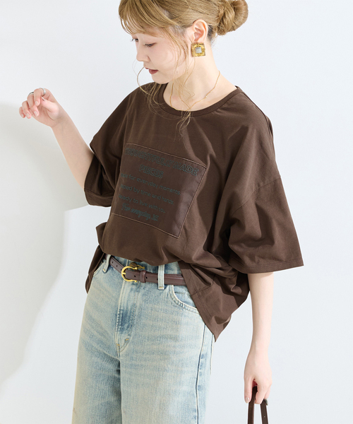 B.C STOCK(ベーセーストック)の「手洗い可 / ハーフスリーブオーガンジーロゴ刺繍TEE(Tシャツ/カットソー・レディース・ブラウン/ブラック/ライトグレー・FREE)」の3枚目の写真