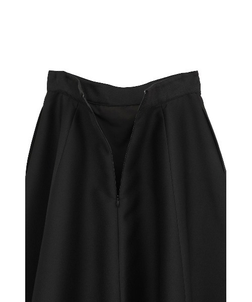 CLANE(クラネ)の「【CLANE/クラネ】VOLUME FLARE SKIRT/ボリュームフレアスカート(スカート・レディース・ブラック/アイボリー/キャメル・1/2)」の6枚目の写真