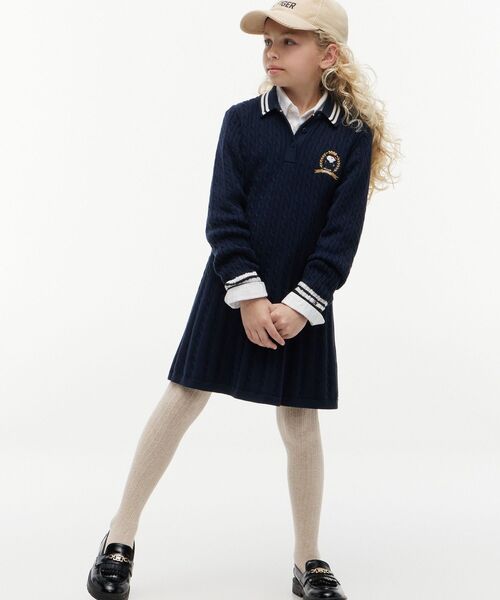 TOMMY HILFIGER(トミーヒルフィガー)の「PEANUTS COLLECTION ケーブルワンピース(ワンピース・キッズ・ネイビー・150cm)」の1枚目の写真