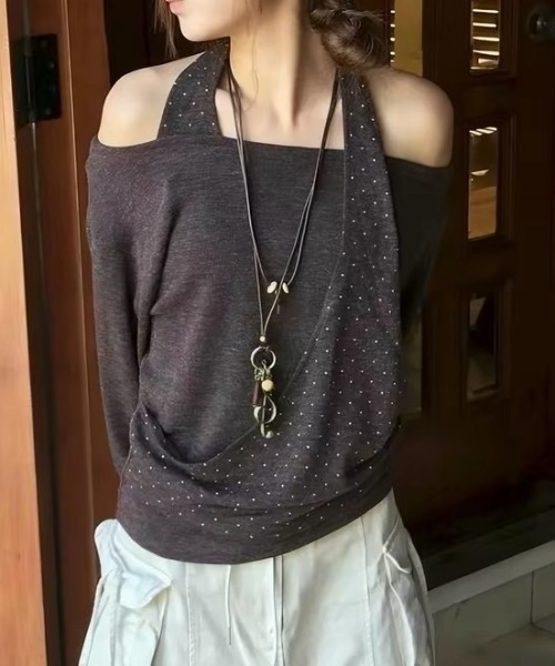 Vipoa(ヴィポア)の「ドットレイヤーオフショルトップス(Tシャツ/カットソー・レディース・チャコールグレー/ブラウン・FREE)」の12枚目の写真