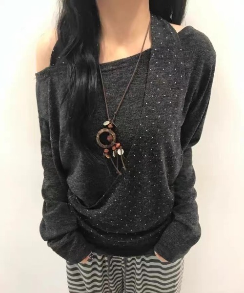 Vipoa(ヴィポア)の「ドットレイヤーオフショルトップス(Tシャツ/カットソー・レディース・チャコールグレー/ブラウン・FREE)」の20枚目の写真