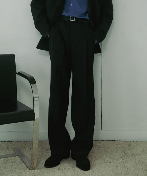 URBAN RESEARCH DOORS（アーバンリサーチドアーズ）の「HT Gabardine 2Tuck Pants（その他パンツ・メンズ・ブラック/ネイビー・MEDIUM/LARGE/SMALL）」の16枚目の写真