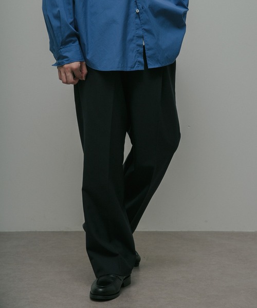 URBAN RESEARCH DOORS（アーバンリサーチドアーズ）の「HT Gabardine 2Tuck Pants（その他パンツ・メンズ・ブラック/ネイビー・MEDIUM/LARGE/SMALL）」の21枚目の写真