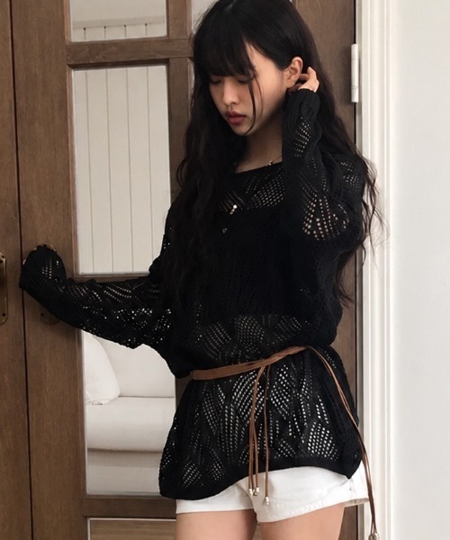 Sibra(シブラ)の「【秋冬新作】透かし編みルーズニットプルオーバー(Tシャツ/カットソー・レディース・ホワイト/ブラック/ベージュ・M)」の3枚目の写真