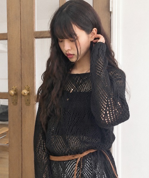 Sibra(シブラ)の「【秋冬新作】透かし編みルーズニットプルオーバー(Tシャツ/カットソー・レディース・ホワイト/ブラック/ベージュ・M)」の9枚目の写真