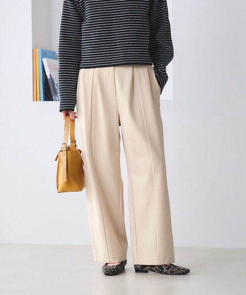 BEAUTY&YOUTH UNITED ARROWS(ビューティーアンドユースユナイテッドアローズ)の「【WEB限定 Wardrobe DAILY MINIMAL】ジャージー タックカーブパンツ ウォッシャブル(その他パンツ・レディース・ブラック/オフホワイト/モカ・M/L/S)」の9枚目の写真