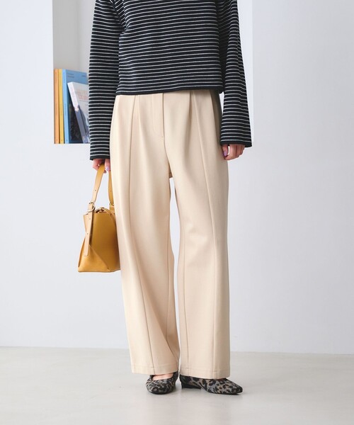 BEAUTY&YOUTH UNITED ARROWS(ビューティーアンドユースユナイテッドアローズ)の「【WEB限定 Wardrobe DAILY MINIMAL】ジャージー タックカーブパンツ ウォッシャブル(その他パンツ・レディース・ブラック/オフホワイト/モカ・M/L/S)」の10枚目の写真