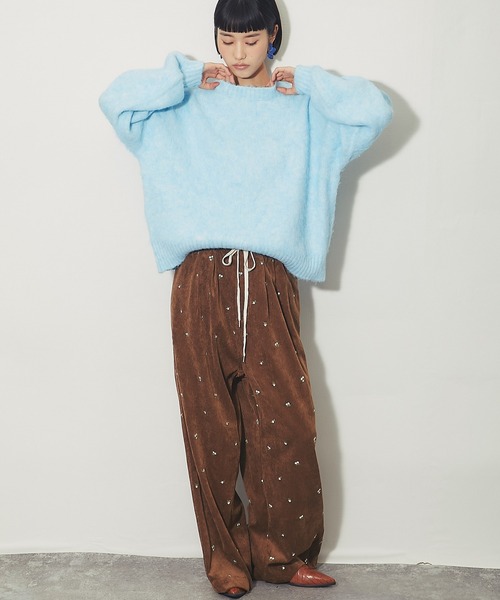 ANOTHER S(アナザーエス)の「フラワー刺繍コーデュロイイージーワイドパンツ(その他パンツ・レディース・アイボリー/ブラウン・FREE)」の6枚目の写真
