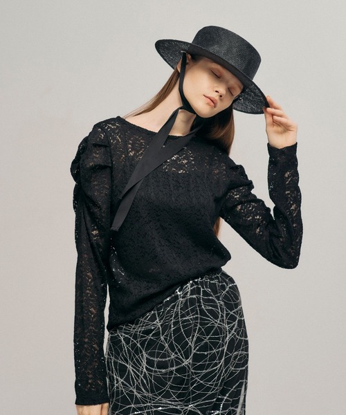 LEPSIM(レプシィム)の「《un STANDARD by LEPSIM》レースバルーンスリーブプルオーバー 1070184(Tシャツ/カットソー・レディース・ブラック/オフホワイト・FREE)」の1枚目の写真