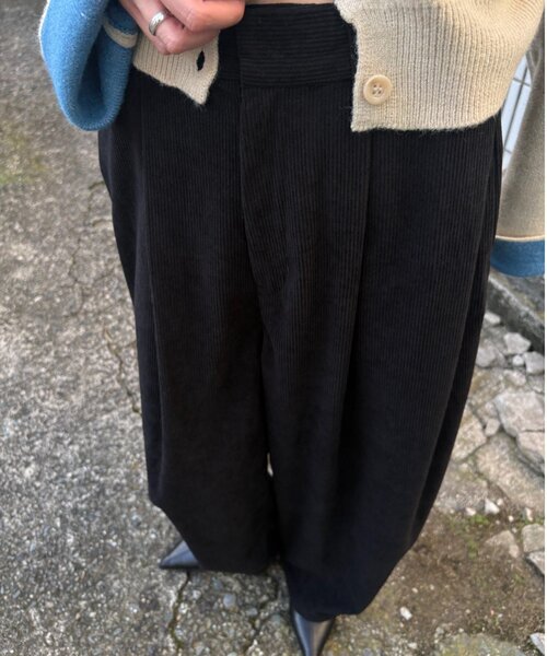 goocy(グーシー)の「コーデュロイタックパンツ(その他パンツ・レディース・ブラウン/ブラック・FREE)」の7枚目の写真