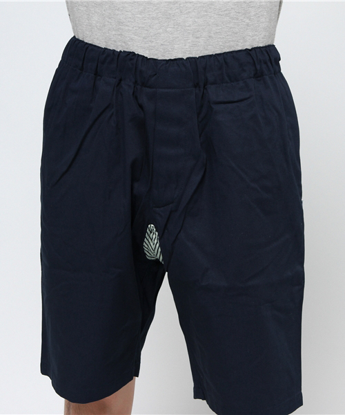 NOT RIGID(ノットリジット)の「【TURN OVER A NEW LEAF】アウトドア&タウン万能型ショーツ(その他パンツ・メンズ・ネイビー・MEDIUM)」の8枚目の写真