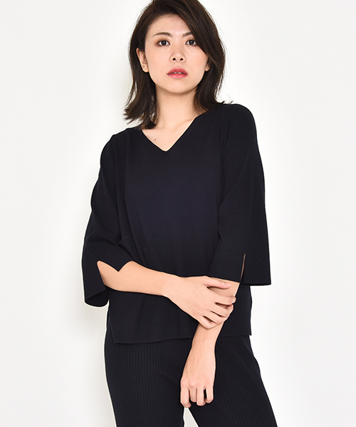 Droite lautreamont(ドロワットロートレアモン)の「ベルスリーブプルオーバー(ニット/セーター・レディース・ネイビー/ブラウン・M)」の2枚目の写真