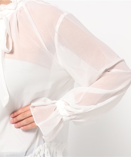 SLY（スライ）の「FRILL BOWTIE BLOUSE（シャツ/ブラウス・レディース・ブラック/ホワイト/イエロー・1/2）」の8枚目の写真