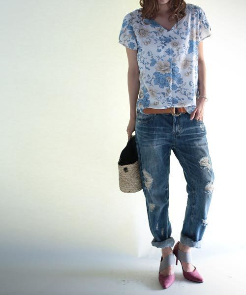 antiqua（アンティカ）の「花柄デザイントップス（Tシャツ/カットソー・レディース・ブルー系その他/ホワイト系その他・FREE）」の20枚目の写真