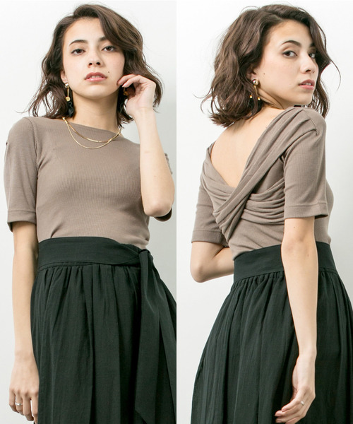 STUDIOUS(ステュディオス)の「リブカットソーバックカシュクールトップス(Tシャツ/カットソー・レディース・レッド/ブラック/カーキ・FREE/1)」の3枚目の写真