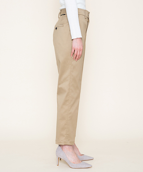 MARIEBELLE　JEAN（マリベルジーン）の「MARIEBELLE JEAN   テーパード トラウザー カラーパンツ   KIR(キール)/33173020（スラックス・レディース・ベージュ/ネイビー・26inch/23inch/24inch/25inch/27inch）」の15枚目の写真