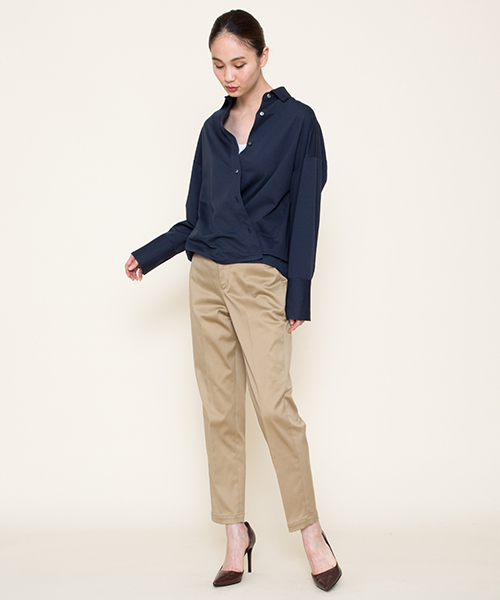 MARIEBELLE　JEAN（マリベルジーン）の「MARIEBELLE JEAN   テーパード トラウザー カラーパンツ   KIR(キール)/33173020（スラックス・レディース・ベージュ/ネイビー・26inch/23inch/24inch/25inch/27inch）」の10枚目の写真