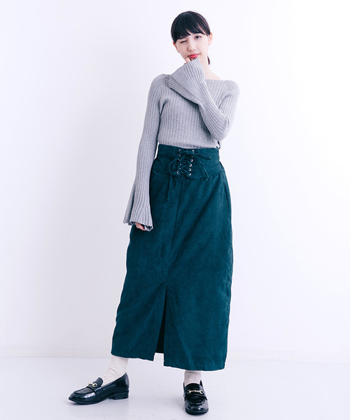 MERLOT（メルロー）の「ボートネックリブニットフレアスリーブトップス0074（ニット/セーター・レディース・ライトグレー/ブラック/レッド/アイボリー・FREE）」の6枚目の写真