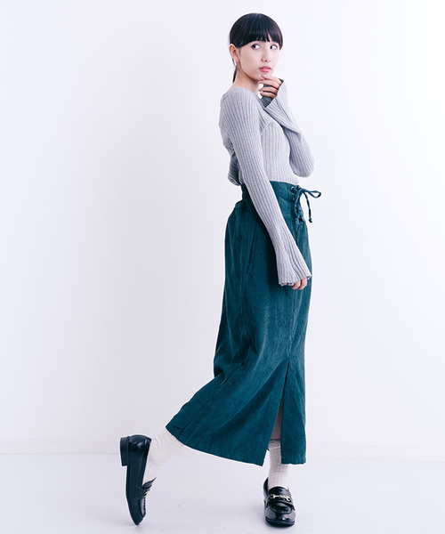 MERLOT（メルロー）の「ボートネックリブニットフレアスリーブトップス0074（ニット/セーター・レディース・ライトグレー/ブラック/レッド/アイボリー・FREE）」の9枚目の写真