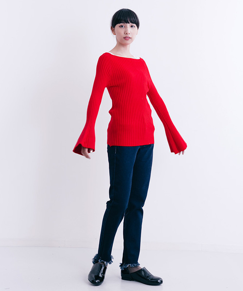 MERLOT（メルロー）の「ボートネックリブニットフレアスリーブトップス0074（ニット/セーター・レディース・ライトグレー/ブラック/レッド/アイボリー・FREE）」の13枚目の写真