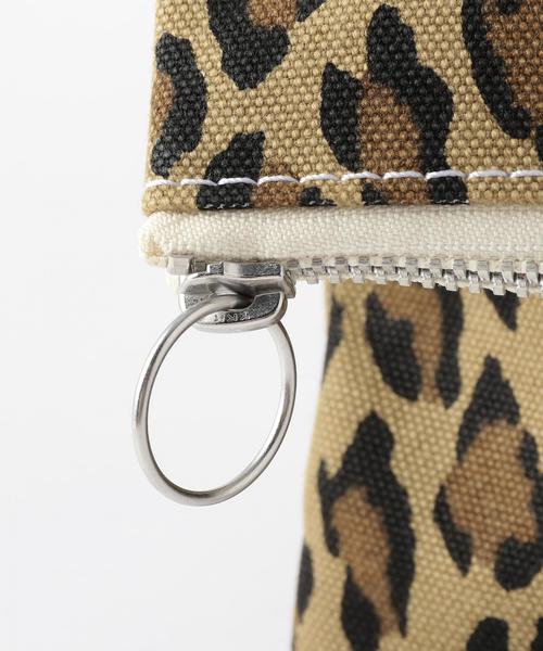 UNITED ARROWS(ユナイテッドアローズ)の「<TEMBEA(テンベア)>レオパード柄 クラッチバッグ(クラッチバッグ・その他/ホワイト・フリー)」の15枚目の写真