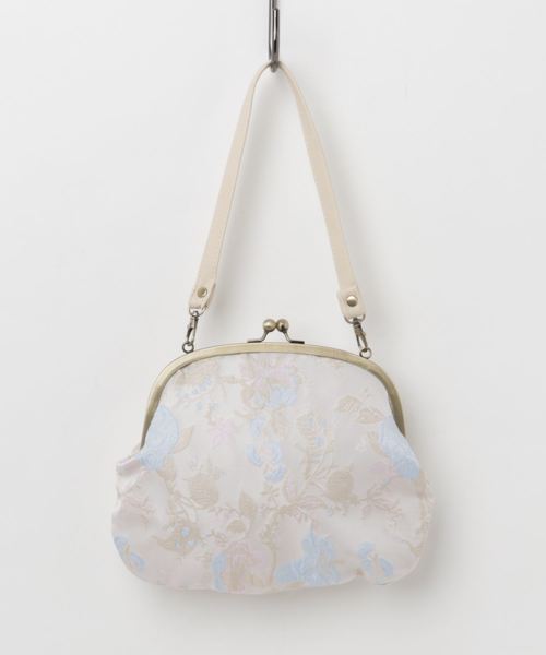 merlot plus(メルロープリュス)の「花柄がま口ハンドバッグ2649(ハンドバッグ・レディース・A/B・FREE)」の1枚目の写真