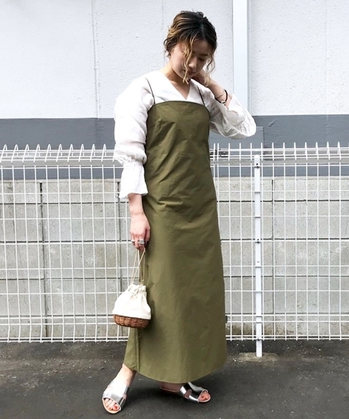 PLAKTON(プラクトン)の「【PLAKTON/プラクトン】メタリックフラットサンダル(サンダル・レディース・シルバー/ゴールド・36/37/38)」の16枚目の写真