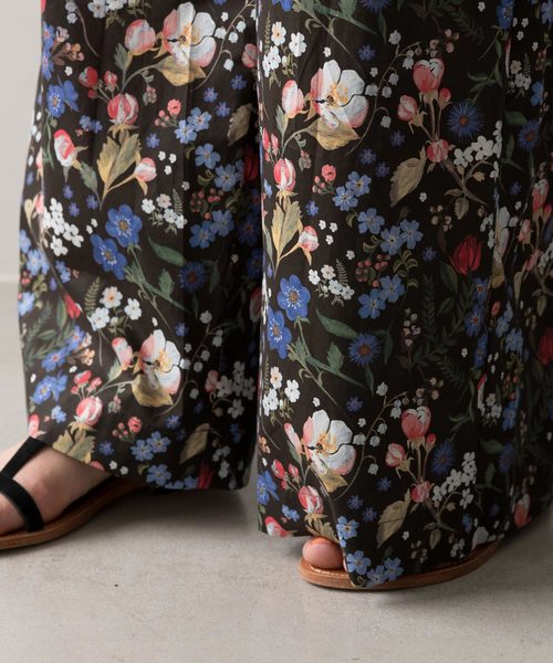 美品】Liberty エリオポール パンツ 花柄