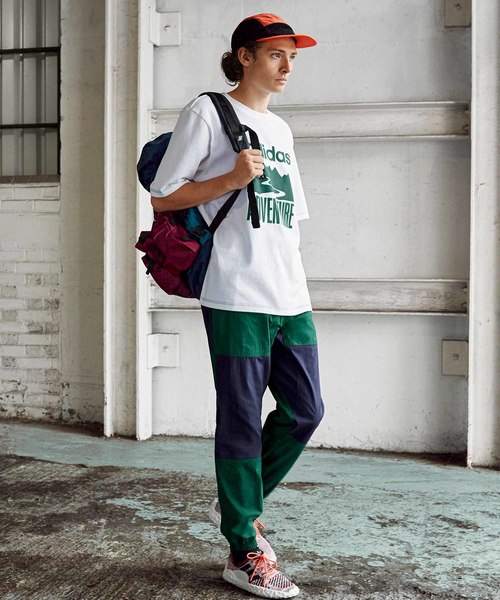 adidas（アディダス）の「アドベンチャー Tシャツ ADVENTURE