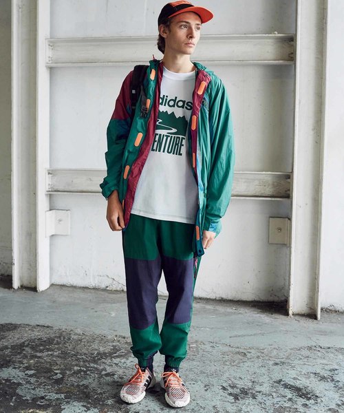 adidas（アディダス）の「アドベンチャー Tシャツ ADVENTURE